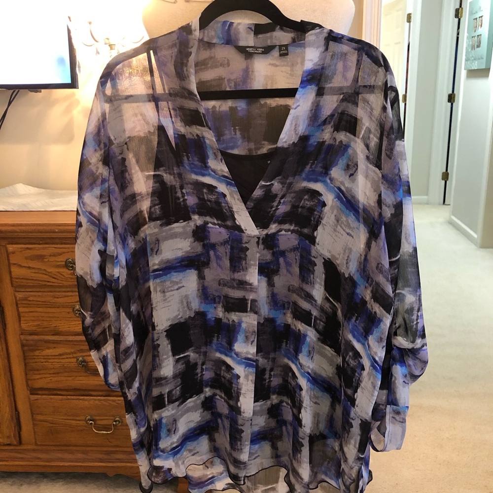 Simply Vera Wang silky lined v neck tunic